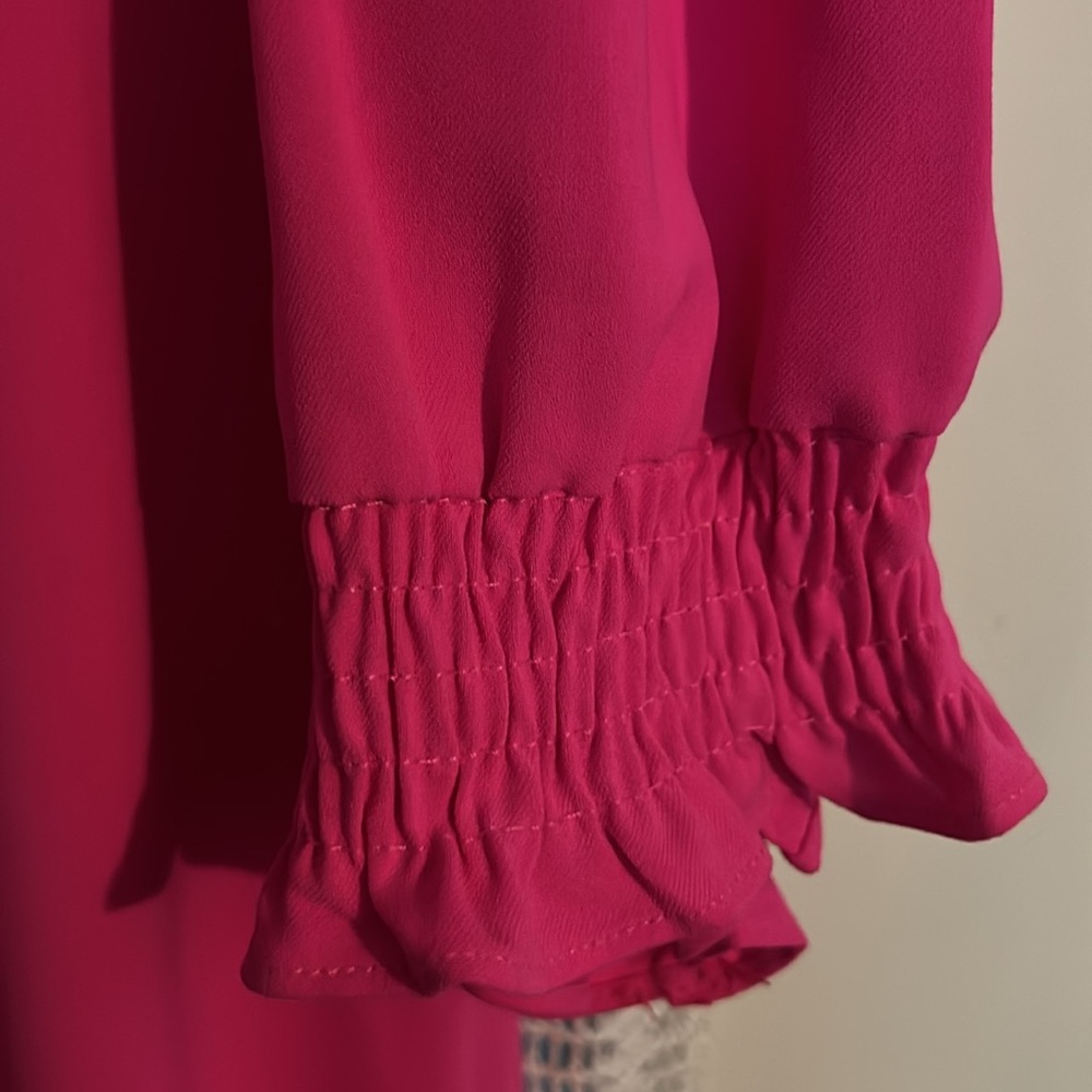 JODIFL Fuchsia Pink V-Neck Shift Dress - Picture 4 of 5
